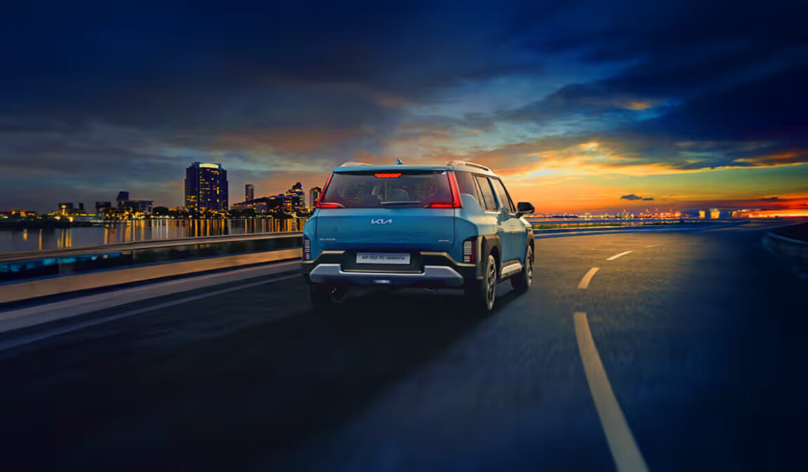 Kia Syros Diesel HTK O की फाइनेंस डिटेल्स: ₹2 लाख देकर कितनी होगी EMI? Kia Syros Diesel HTK O की फाइनेंस डिटेल्स: ₹2 लाख देकर कितनी होगी EMI?