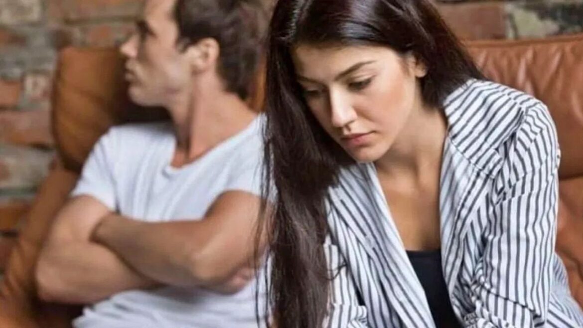 Mood Swings से राहत पाने के लिए डाइट में करें ये बदलाव, जानिए कौन-कौन से हैं शामिल